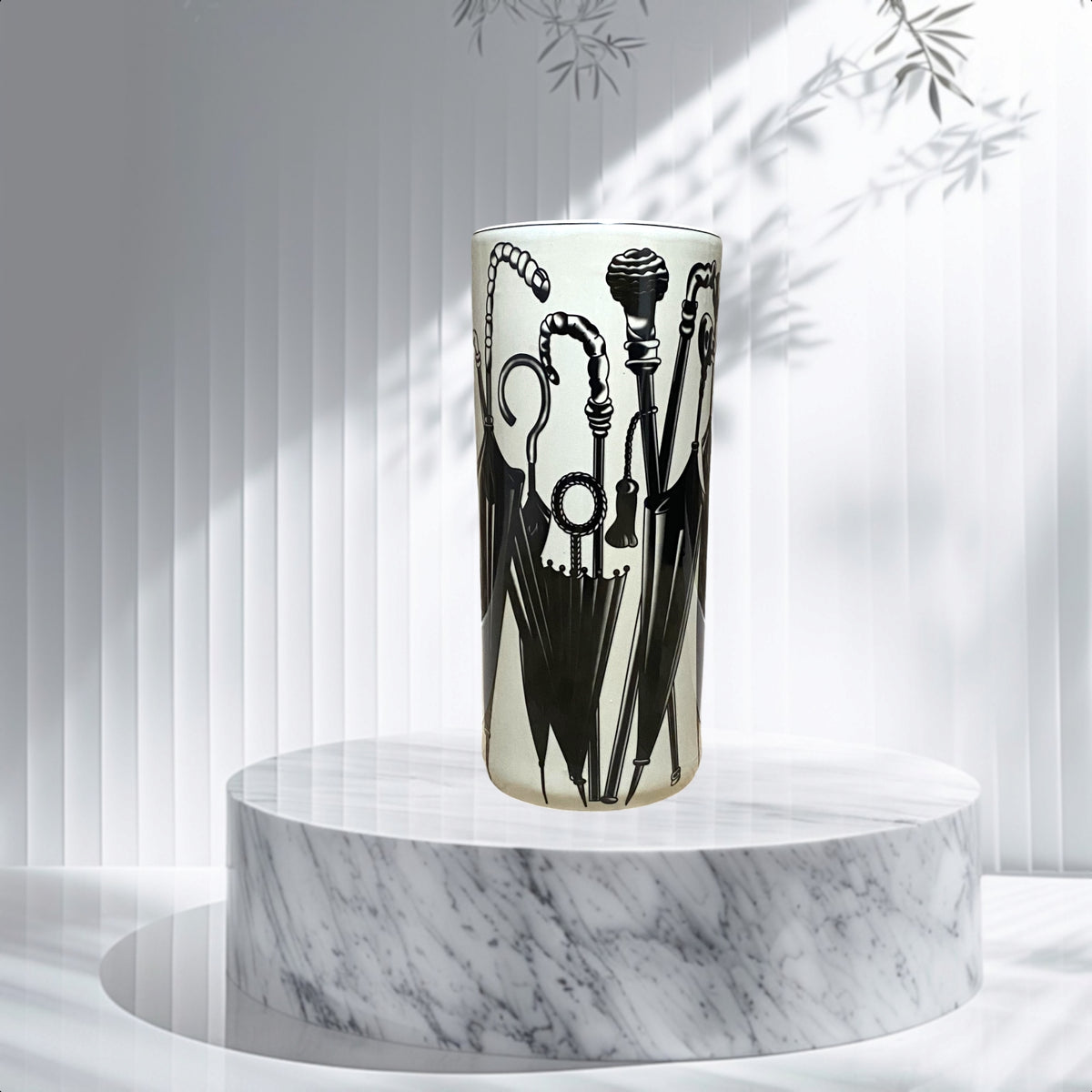 18" ROUND BLACK & WHITE UMBRELLA STAND