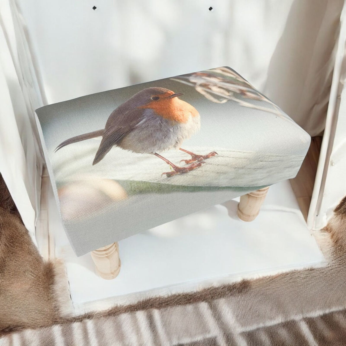 ROBIN FOOTSTOOL