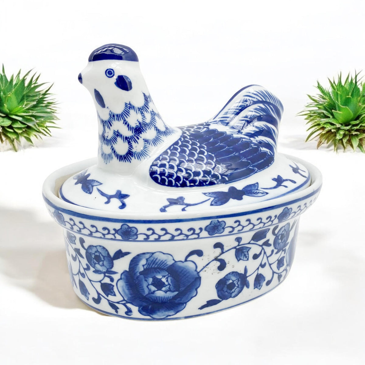 10" CERAMIC BLUE AND WHITE CHICKEN JAR
