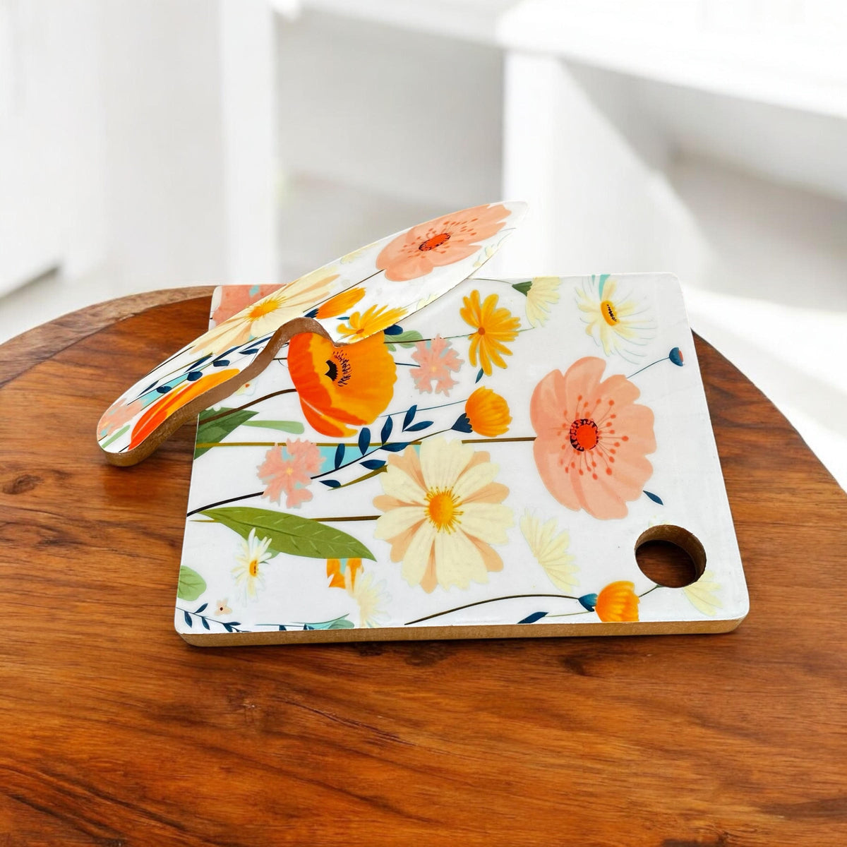 28CM CHOPPING BOARD WITH KNIFE