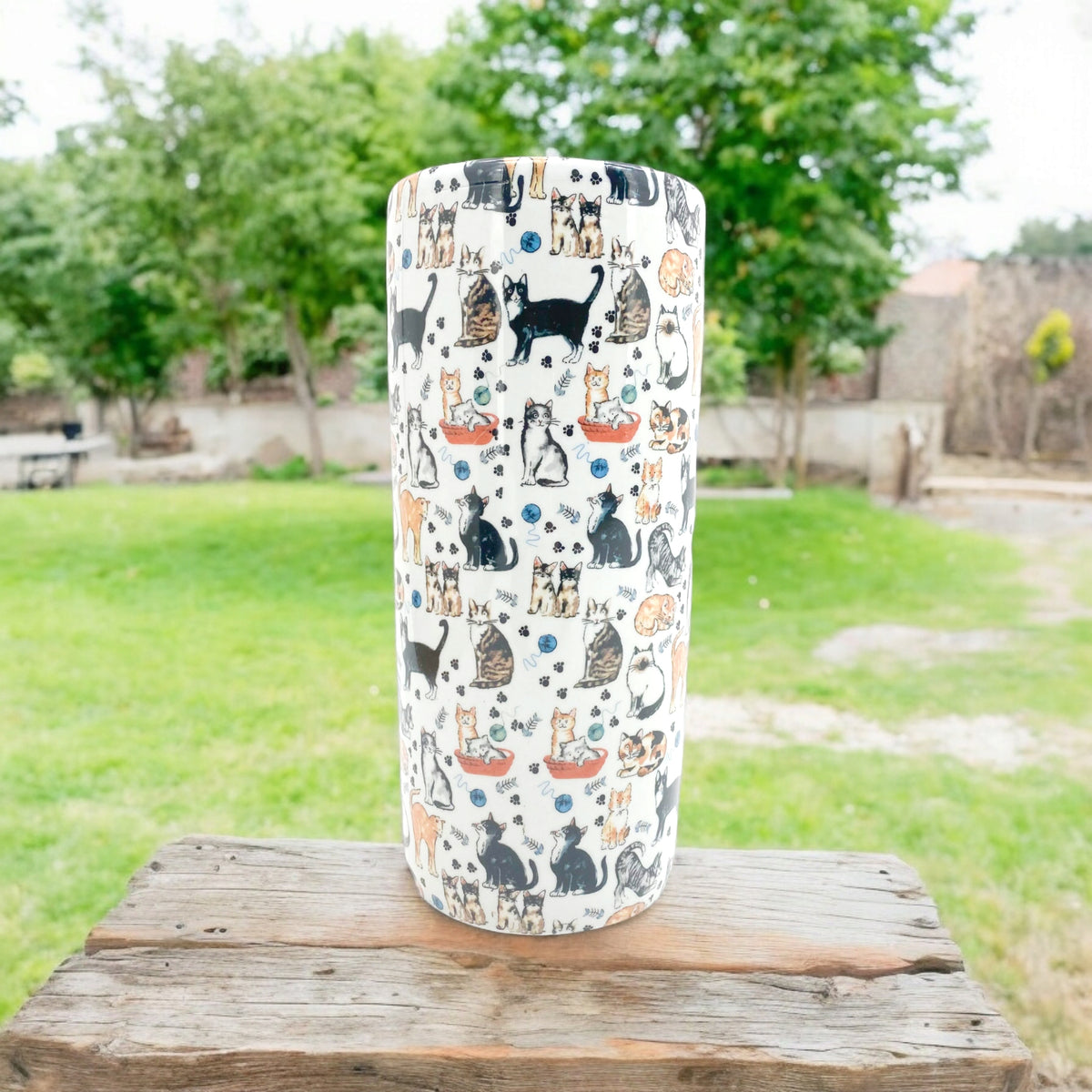 18"ROUND ASSORTED CATS UMBRELLA STANDS