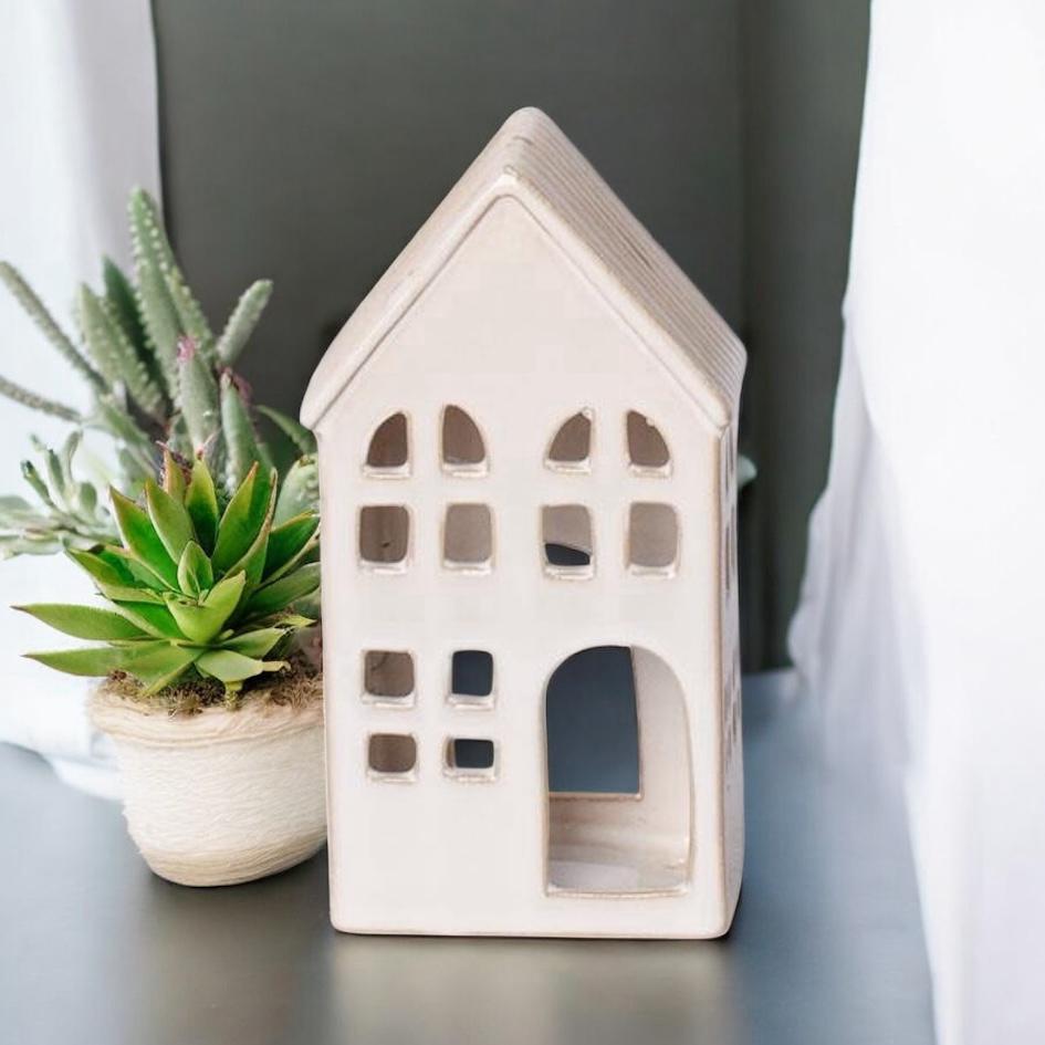 17CM CREAM CERAMIC HOUSE TEALIGHT HOLDER
