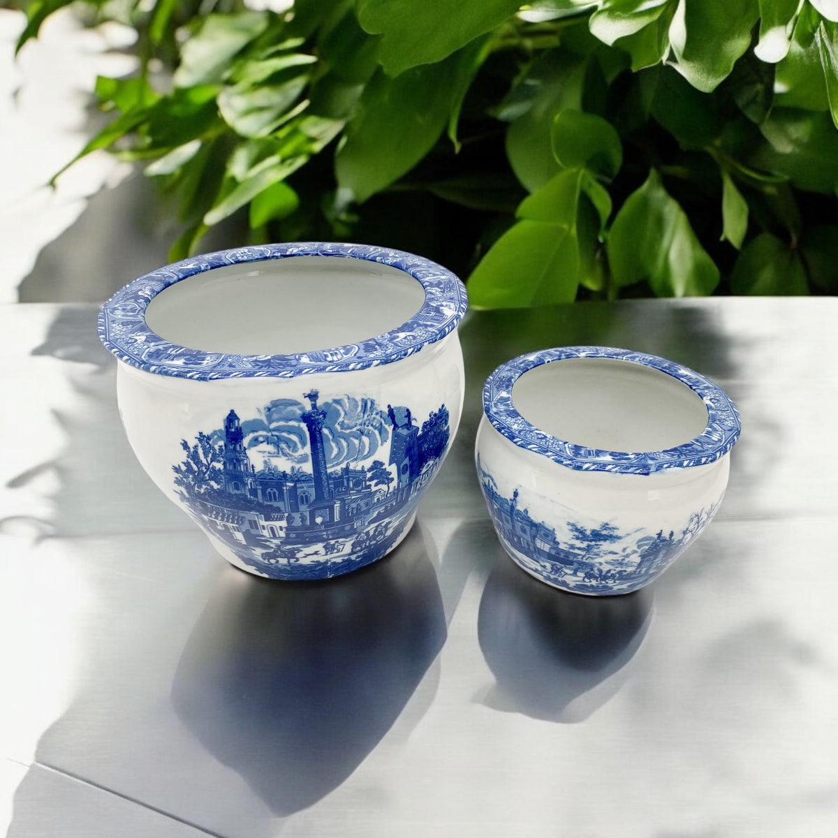 10/14"SET2 CERAMIC BLUE AND WHITE PLANTERS