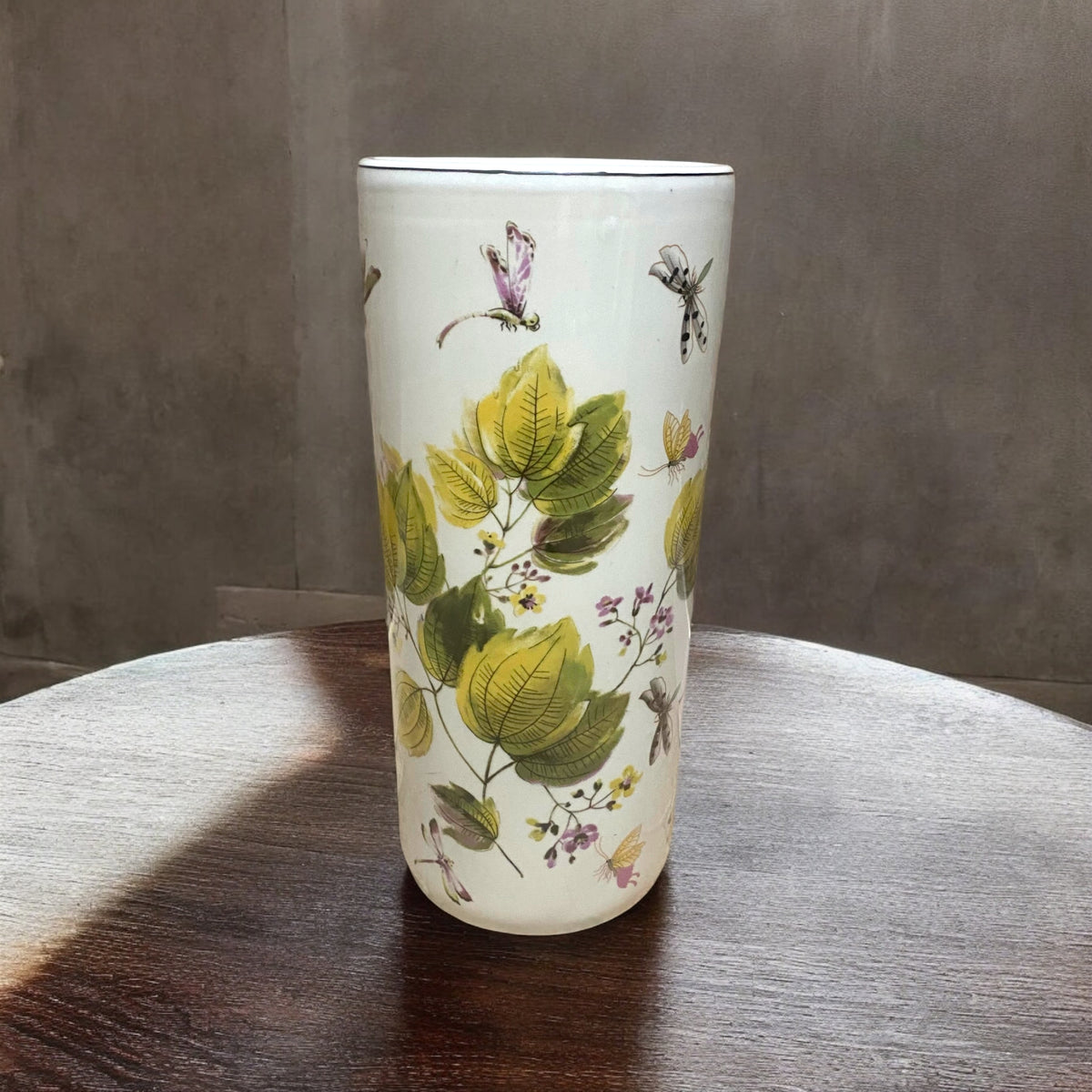 18" ROUND FLORAL UMBRELLA STAND