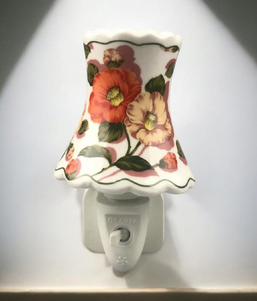 FLORAL NIGHTLIGHT