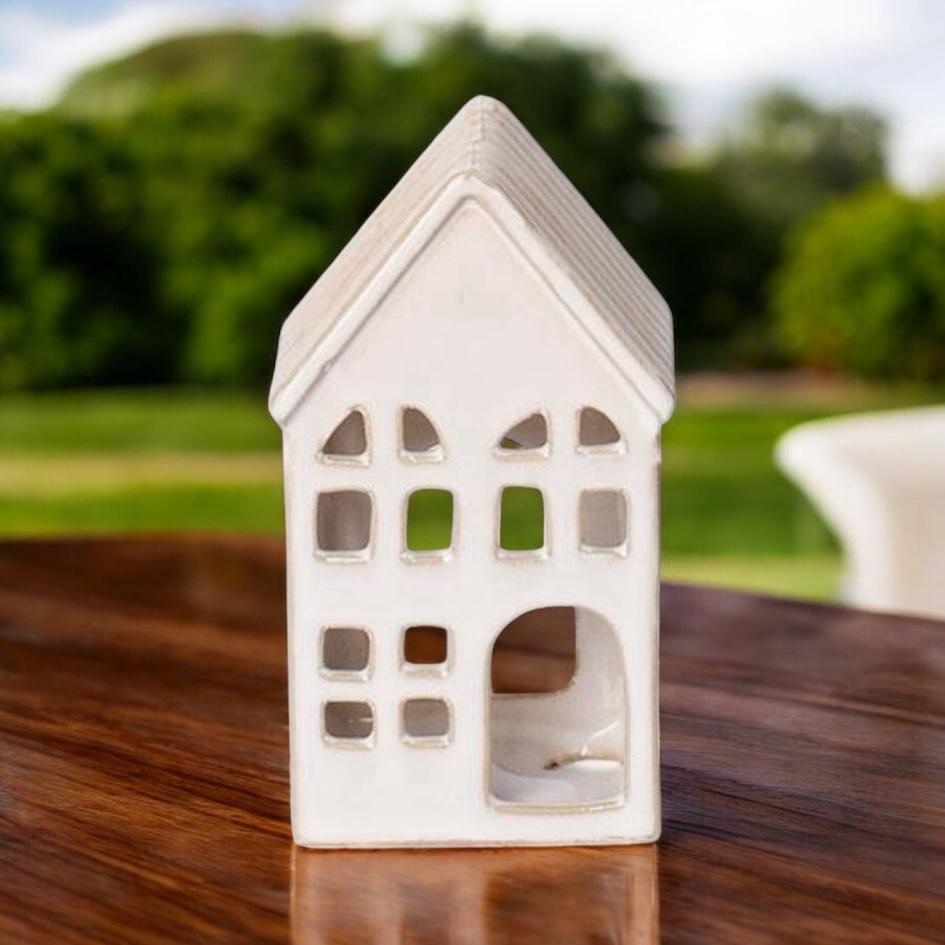 12CM CREAM CERAMIC HOUSE TEALIGHT HOLDER